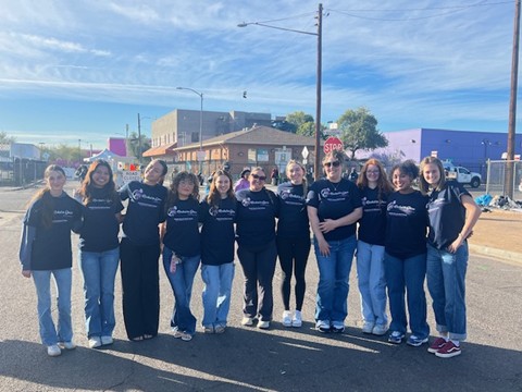 AmeriCorps Heal & Home members doing community service work in Phoenix, AZ